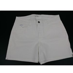 Lee Shorts lower on the waist White Womens 14 M